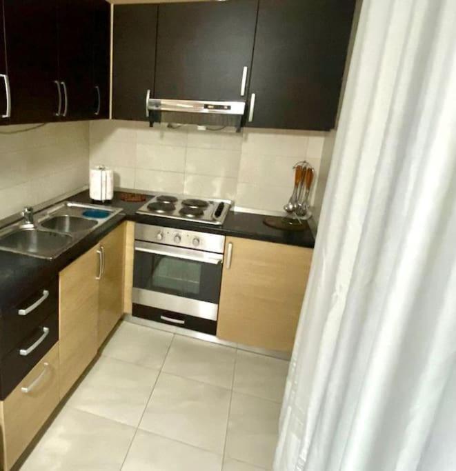 Chlo Apartment 1 Tirane 외부 사진